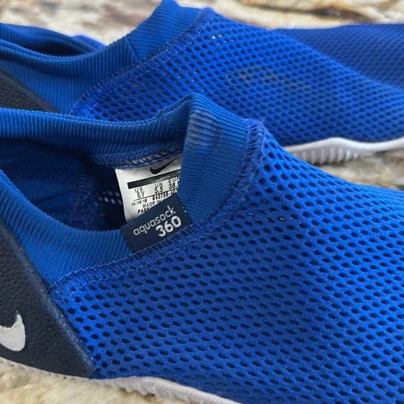 nike youth water shoes - Picture 8 of 10